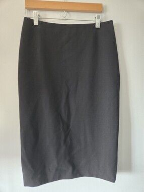 Danier Black Pencil Skirt With Leather Framed Zipper. Size 4